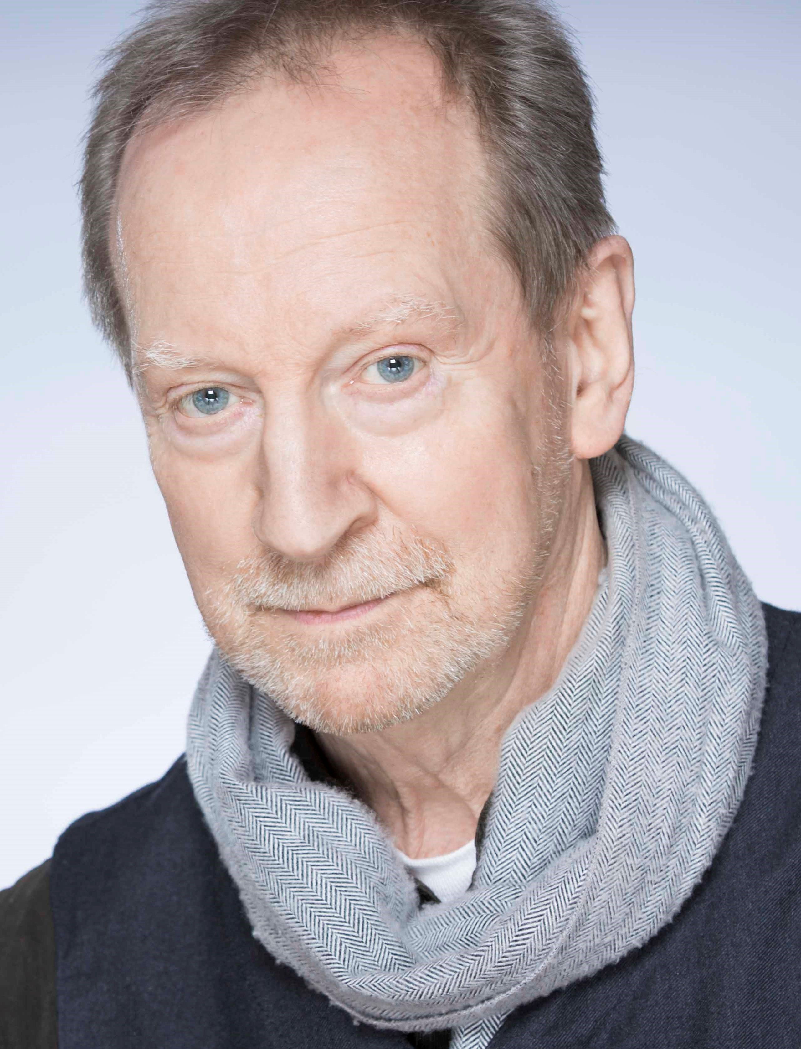 Outlander television show cast,