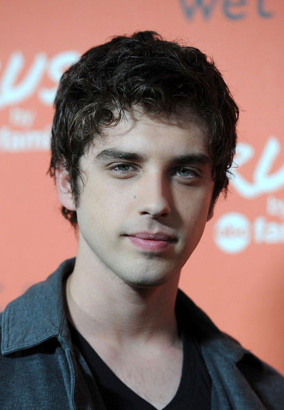 The Fosters,summary,reviews,forums,photos,