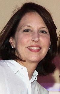 celebrities,artists,bands,lyrics,songs,albums,photos,pictures,images,reviews,discussion,community,members,forum,shows,episode,guides